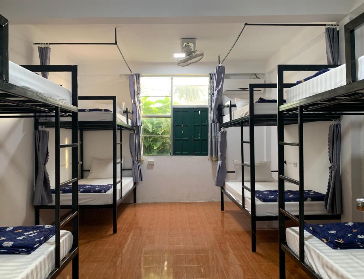 Vang Vieng Lily Backpackers Hostel 外观 照片