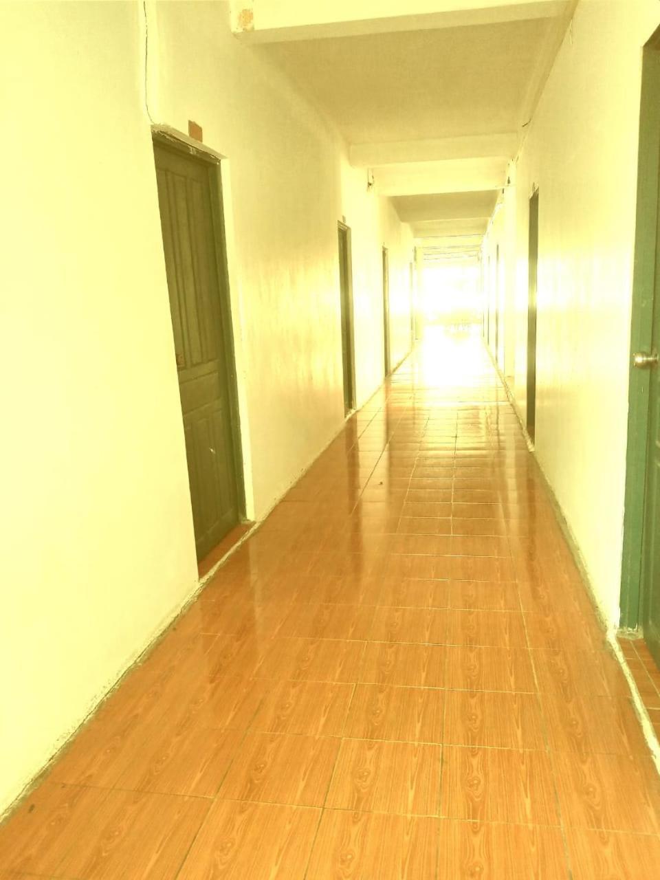 Vang Vieng Lily Backpackers Hostel 外观 照片